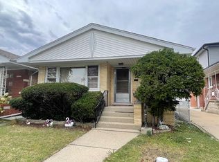 2414 Grove St, River Grove, IL 60171