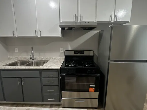 12107 El Dorado Ave APT 19, Sylmar, CA 91342