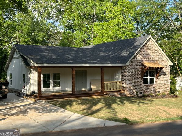 135 Church St, Palmetto, GA 30268