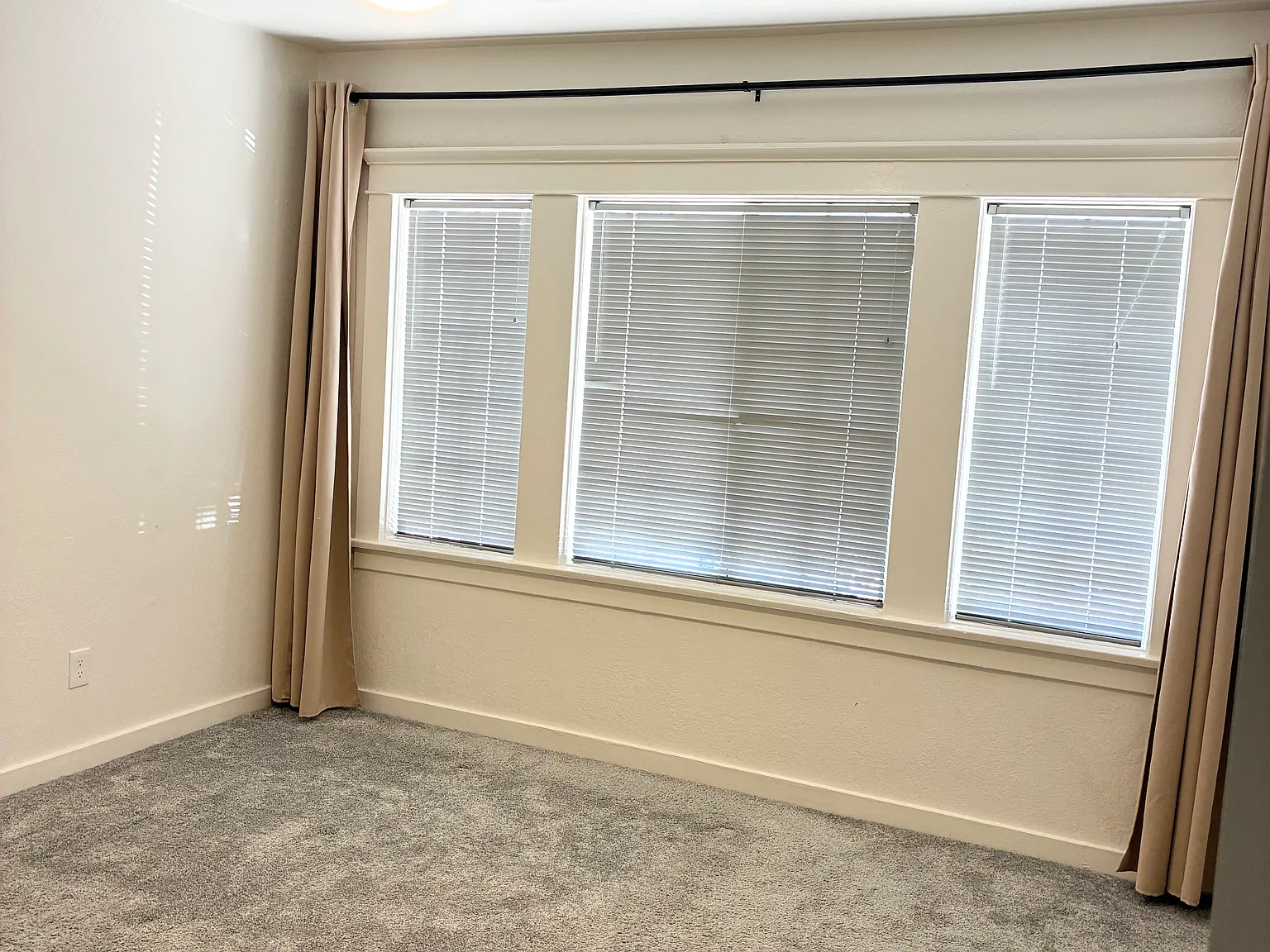 2 bed, $2,795 — Photo 2