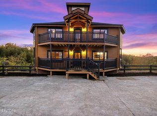 2081 Kerr Rd, Sevierville, TN 37876