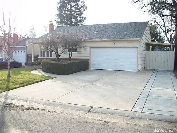 2nd image of 2429 Avalon Dr