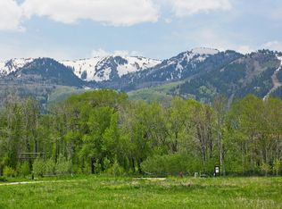 1390 W Two Creeks Cir, Park City, UT 84098