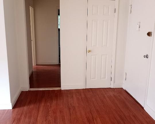 4th image of 105-111 N Kensico Ave #2-D