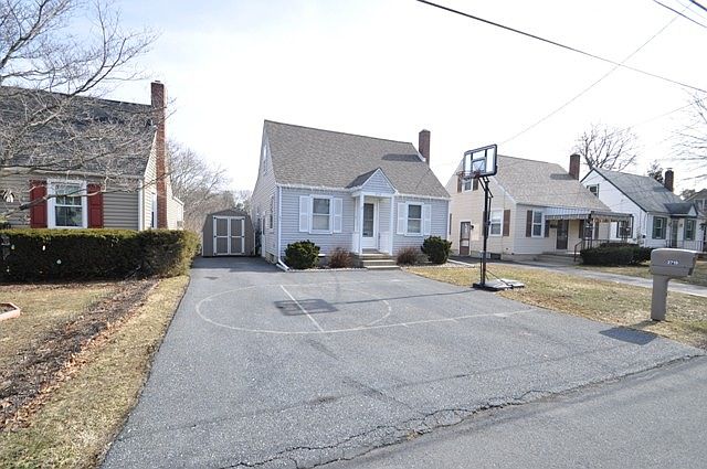 1st image of 2719 John St