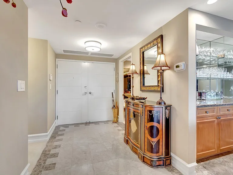 300 SE 5th Ave #6160 — Photo 45