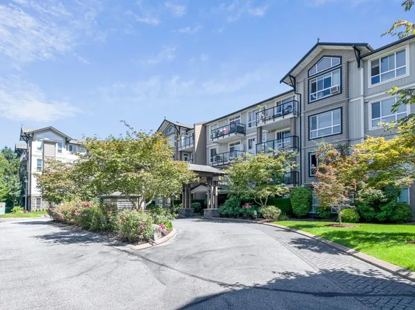 32729 Garibaldi Dr #110, Abbotsford, BC V2T 0A6