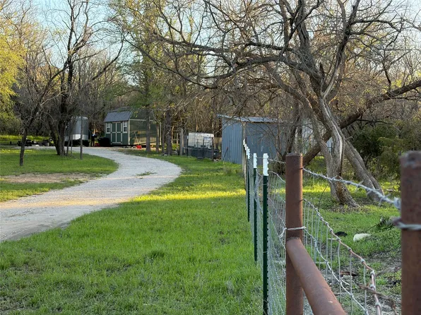 11865 W 180th, Graford, TX 76449