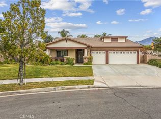 11568 Deerfield Dr, Yucaipa, CA 92399