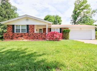 12028 Weshill Ct, Maryland Heights, MO 63043