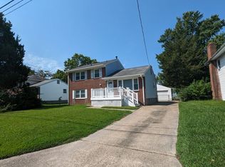 15 Janet Dr, Hampton, VA 23666