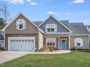 310 Oak Ridge Ct, Swansboro, NC 28584