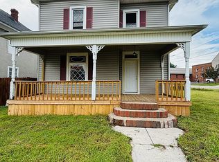 338 E Hawthorne St, Covington, VA 24426
