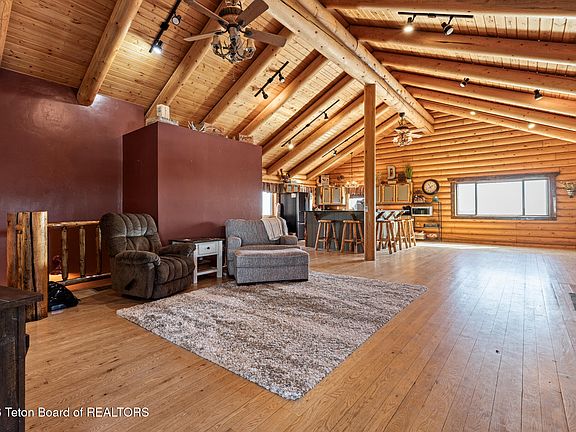 5th image of 13 Flagstone Way