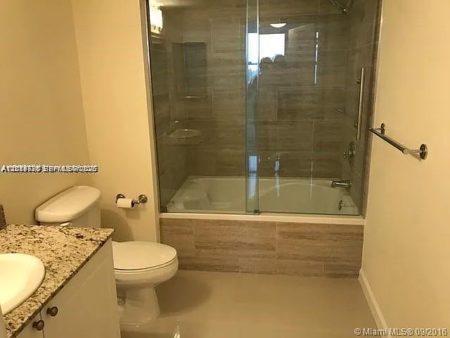 19501 W Country Club Dr #2115 — Photo 38