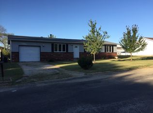 34158 Teakwood Pl, Brighton, IL 62012
