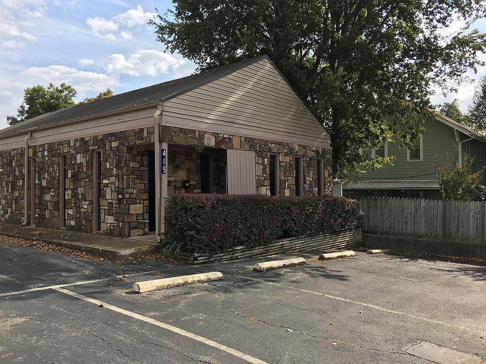 2nd image of 3001 Harrison St