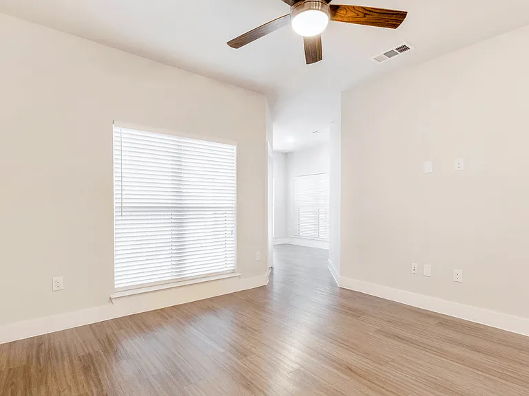 East Vue Ranch Apartments — Photo 70