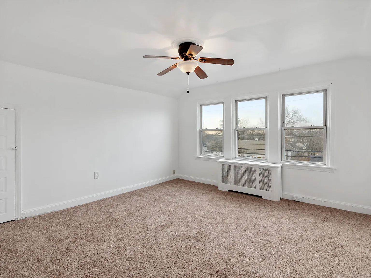 2 bed, 800 sqft, $1,550 — Photo 4