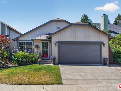 930 Bartlett Pl, Windsor, CA, 95492