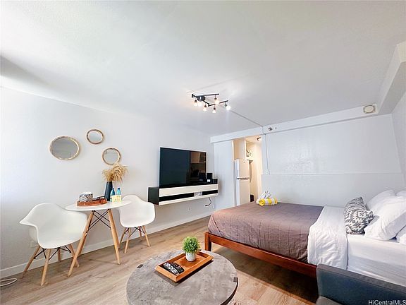2nd image of 445 Seaside Ave APT 703