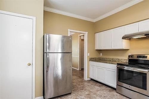 4th image of 19315 Oak Timbers Dr