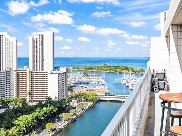 1848 Kahakai Dr APT 2502, Honolulu, HI 96814