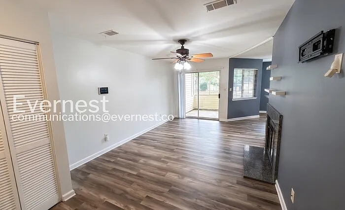 1155 Old Monrovia Rd NW #4F — Photo 7
