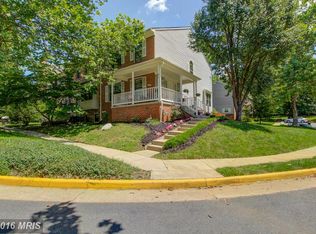 3955 Burning Bush Ct, Fairfax, VA 22033