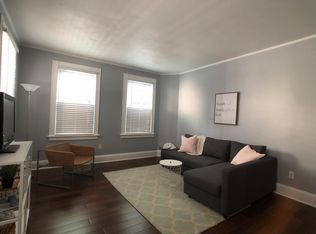 2 Goodwin St #1, Newport, RI 02840