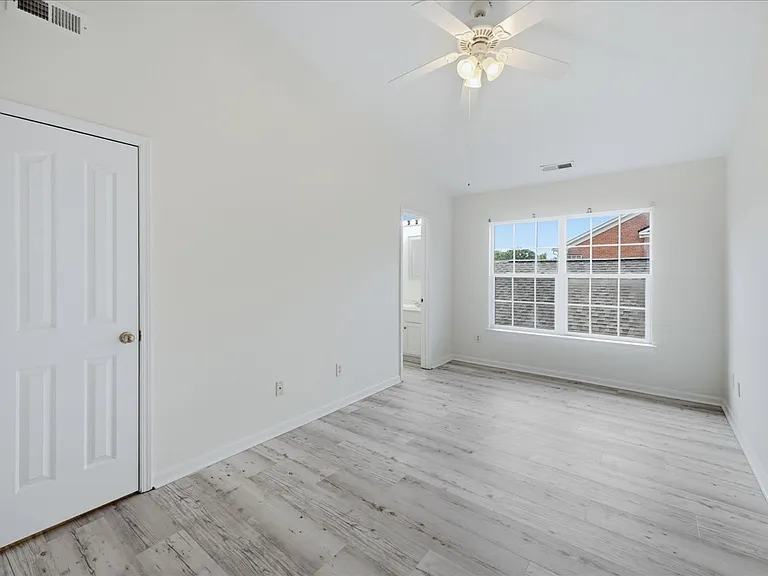 6928 Creft Cir — Photo 21