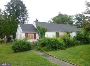 927 Winder Dr, Bristol, PA