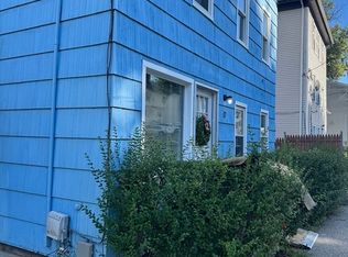 17 Thenius St, Worcester, MA 01607