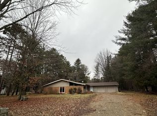 2811 E Deckerville Rd, Caro, MI 48723