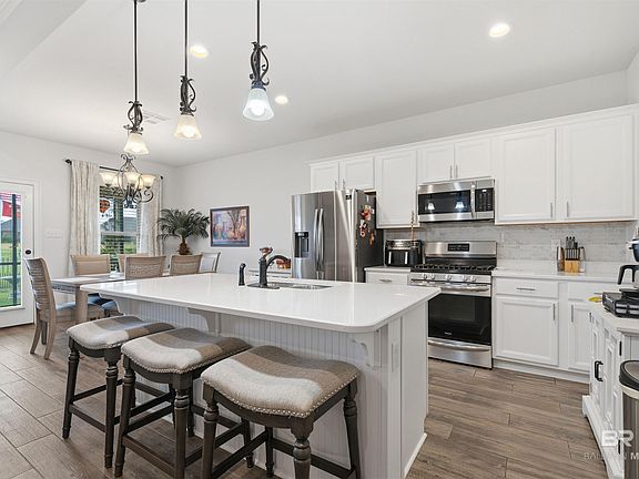 4th image of 22512 Putter Ln