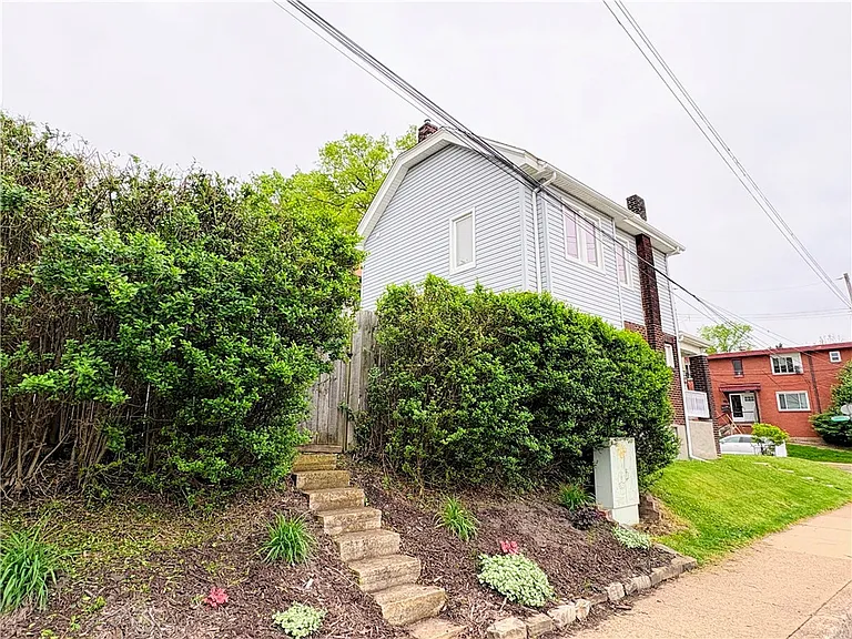 101 Lacrosse St — Photo 31