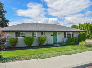 9002 W Chestnut Ave, Yakima, WA