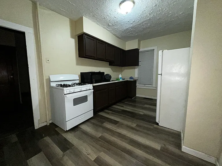 1312 Fulton Rd NW #1 — Photo 7