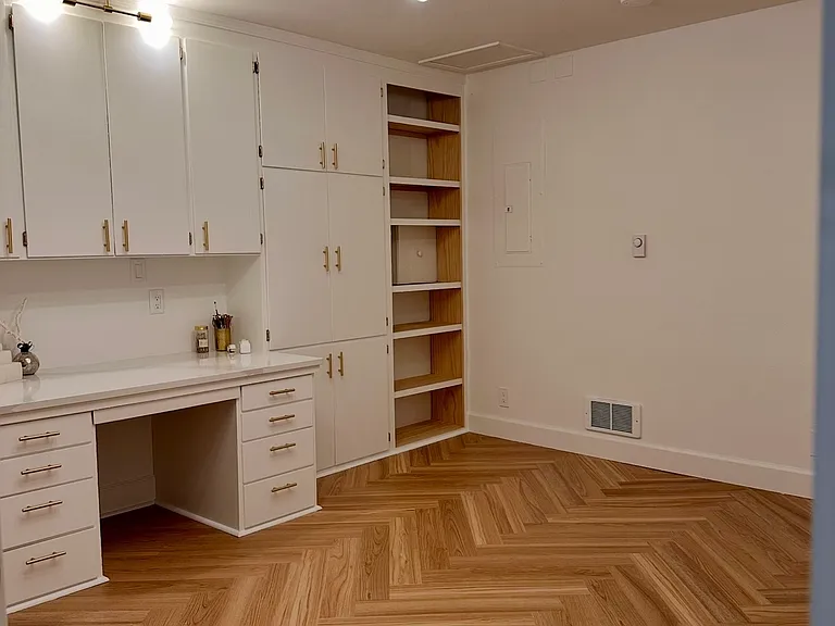 623 Carol Way #B — Photo 37