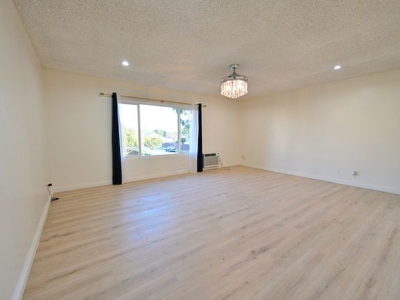 extremely bright and spacious fully upgraded 2 bed unit (2nd floor end unit, very quiet)