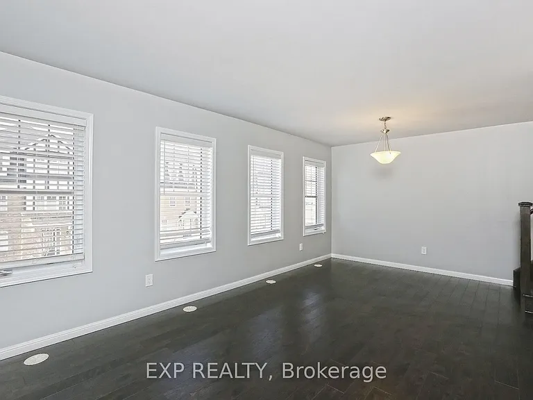 11 Crossbill Rd — Photo 22