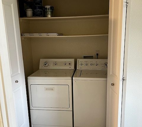 Washer & Dryer