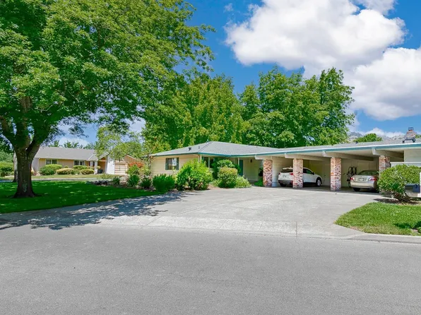 195 Mountain Vista Circle, Santa Rosa, CA 95409