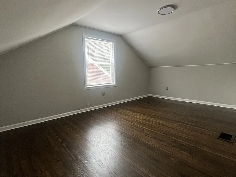 12728 Asbury Park — Photo 9