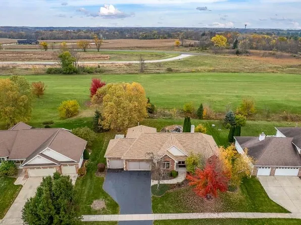 7103 Brimmer Way, Cherry Valley, IL 61016