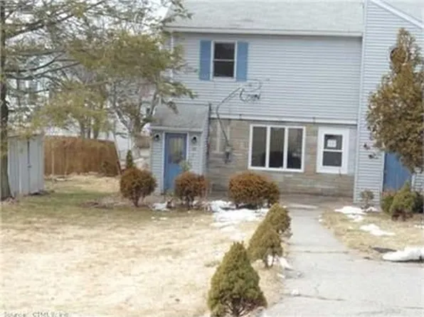 59 Traverse St, Waterbury, CT 06704