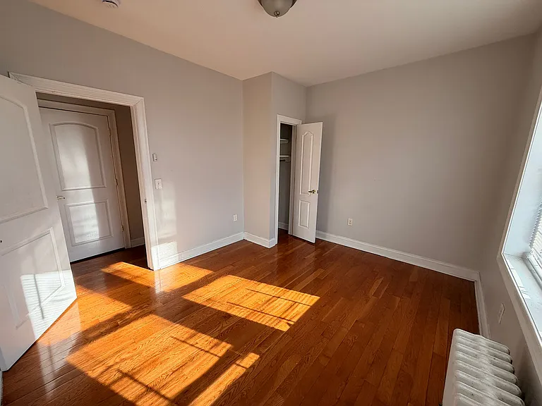 134 Corbin Ave #44E — Photo 4
