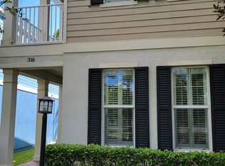 316 Vista Cruiser Ln, Oldsmar, FL 34677