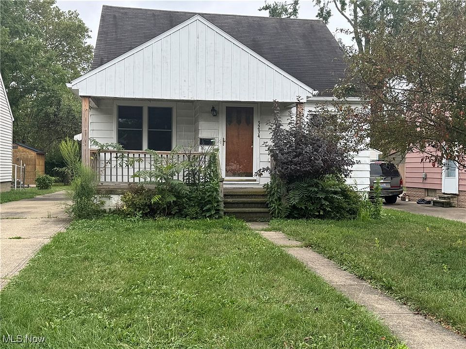 1st image of 3234 Lincoln St