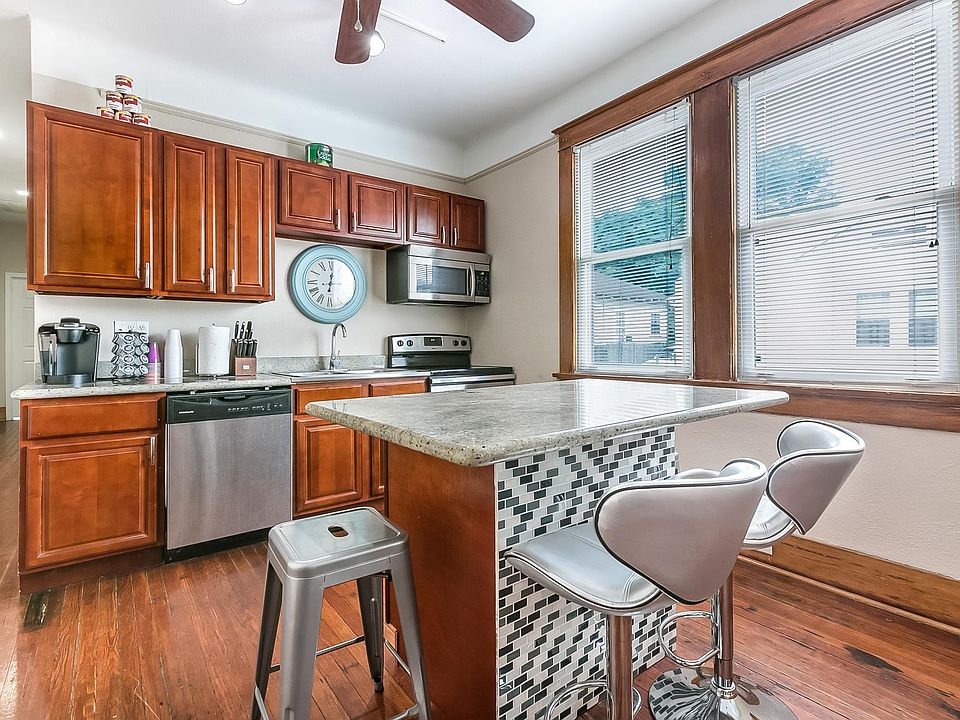 1st image of 2530 Onzaga St #2530